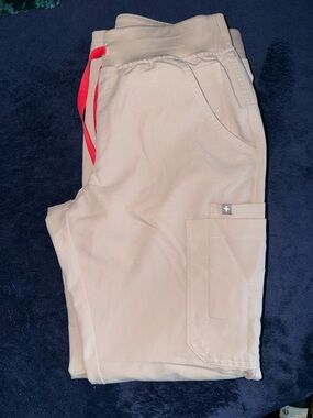 FIGS YOLA YOGA Light Cream Cargo Pocket SCRUB Pants with Pink Drawstring